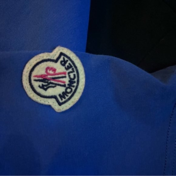 Moncler Blue Graphic T-Shirt - Picture 4 of 6